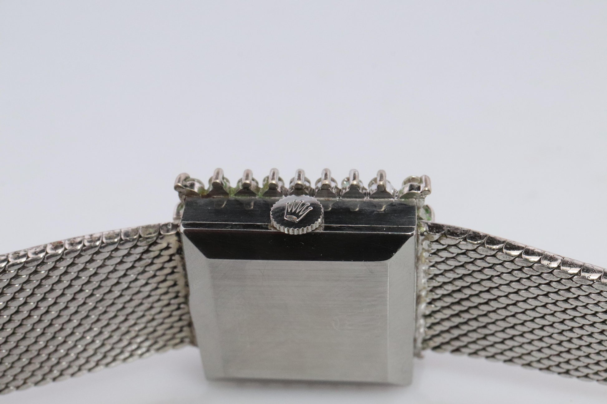 Genuine Rolex Watch. Diamond Bezel Ladies Manual ROLEX 2611 Precision
