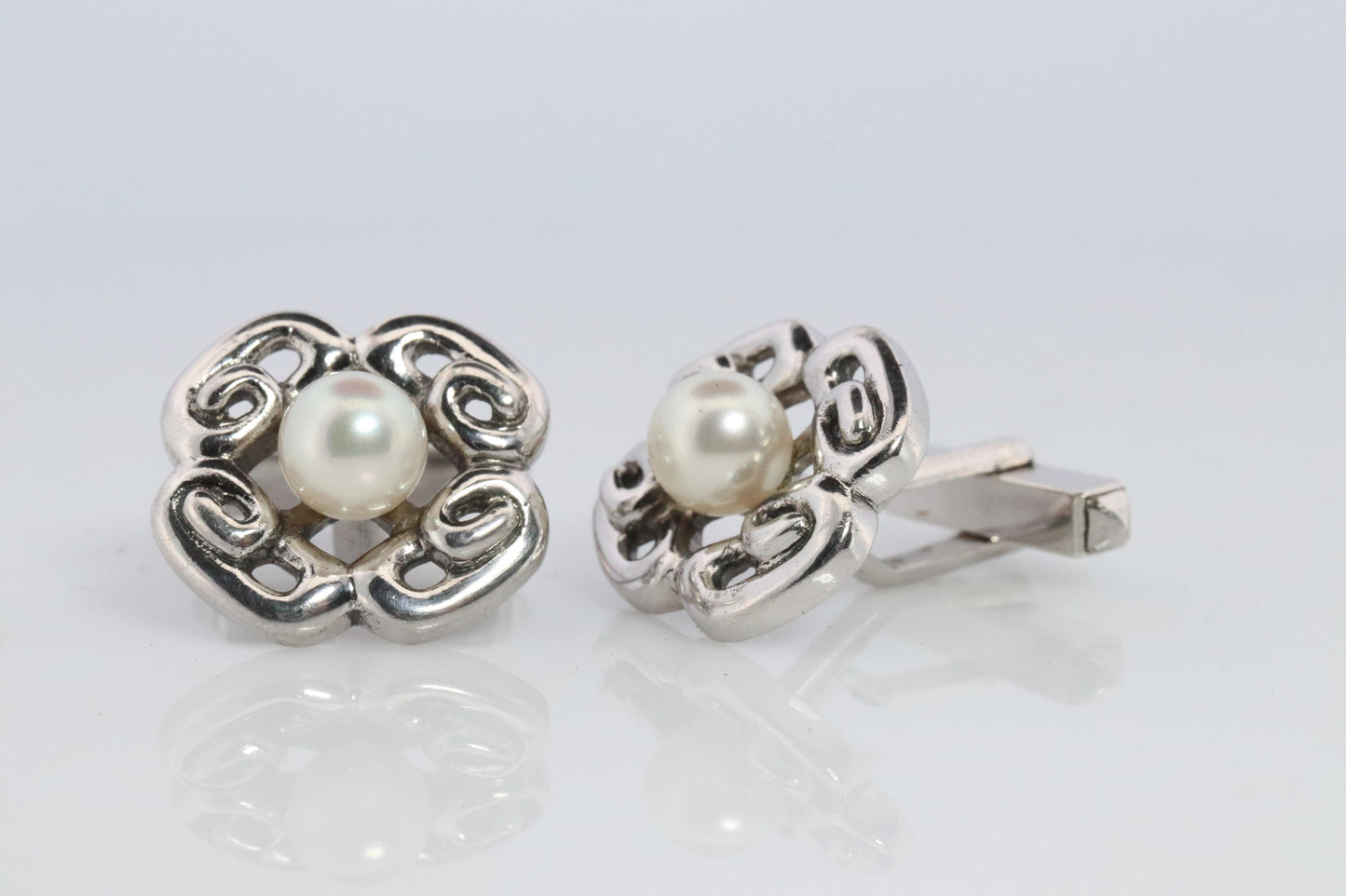 Mikimoto Cufflinks Sterling Silver 925 Genuine Mikimoto Pearl Cufflinks