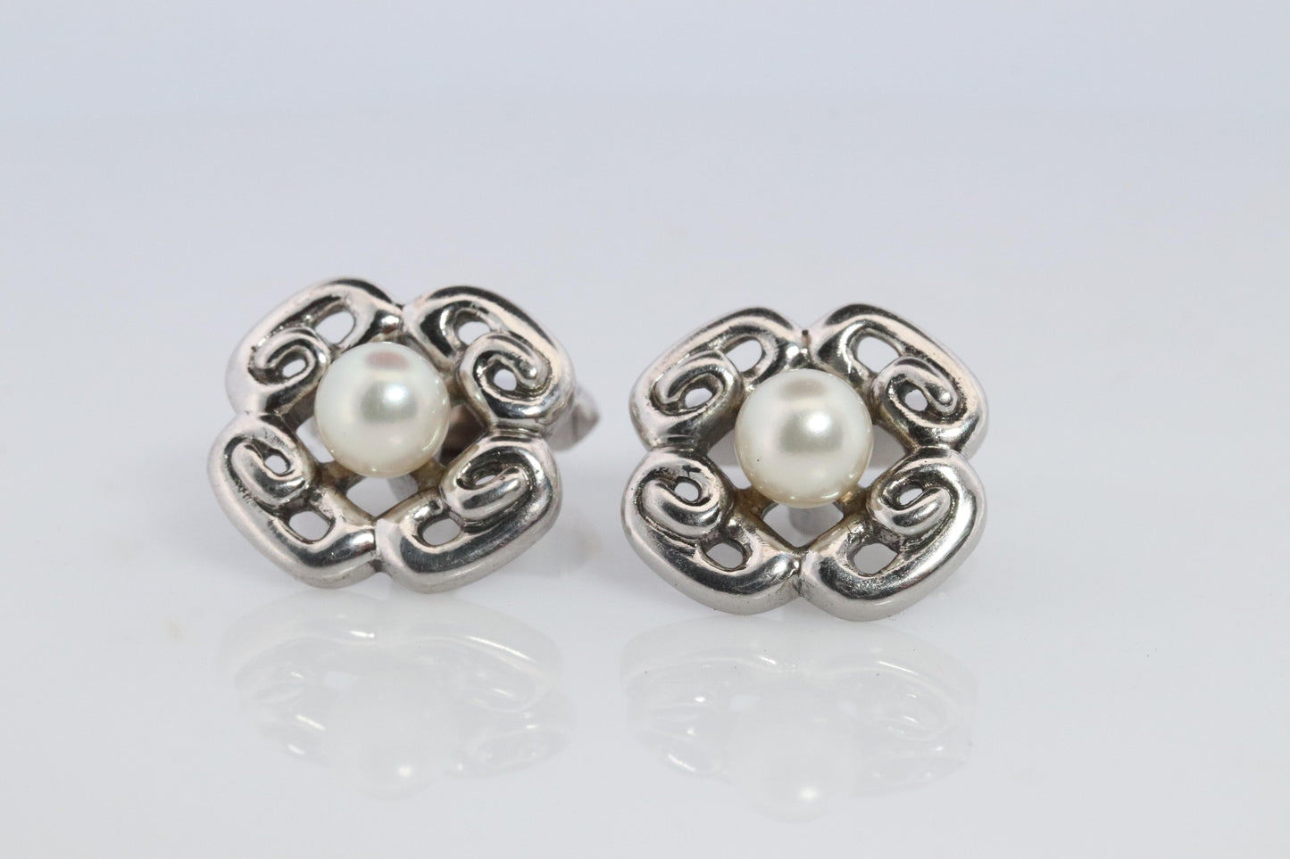 Mikimoto Cufflinks Sterling Silver 925 Genuine Mikimoto Pearl Cufflinks