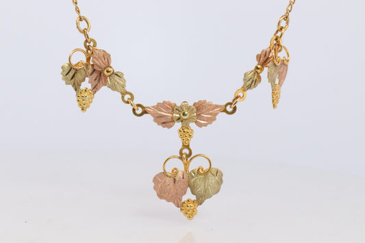 Black Hills Gold Pendant Necklace. 10k 12k Black Hills Station Vine Leaf Cluster
