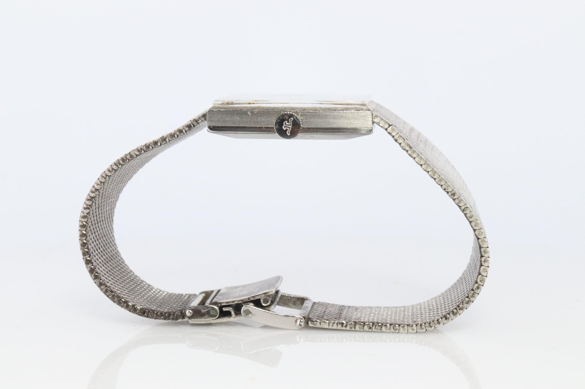 Jaeger Le Coultre Tank Watch. JLC Jager LeCoultre 9009 42 Manual Mens Tank.
