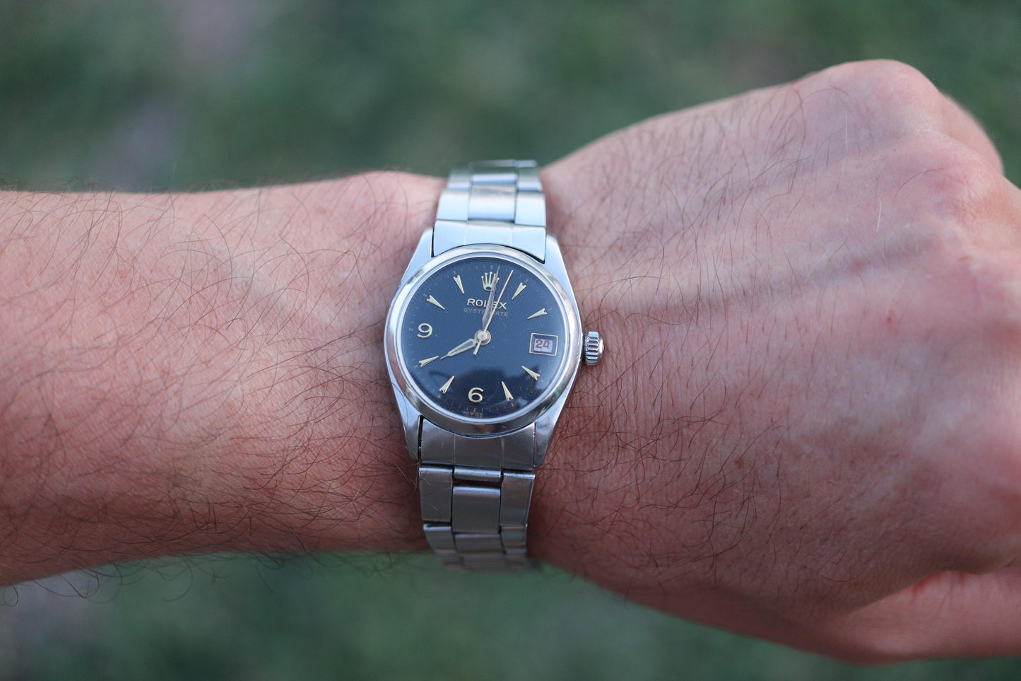 ROLEX Watch. Rolex ref. 6646 Rare Black Waffle Dial 1950s Mens Rolex watch.