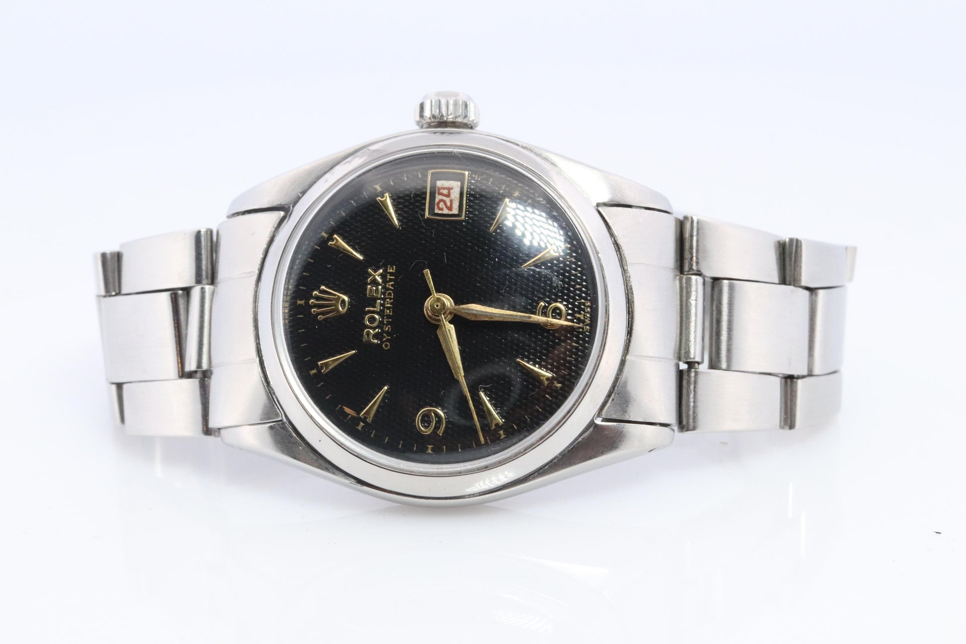 ROLEX Watch. Rolex ref. 6646 Rare Black Waffle Dial 1950s Mens Rolex watch.