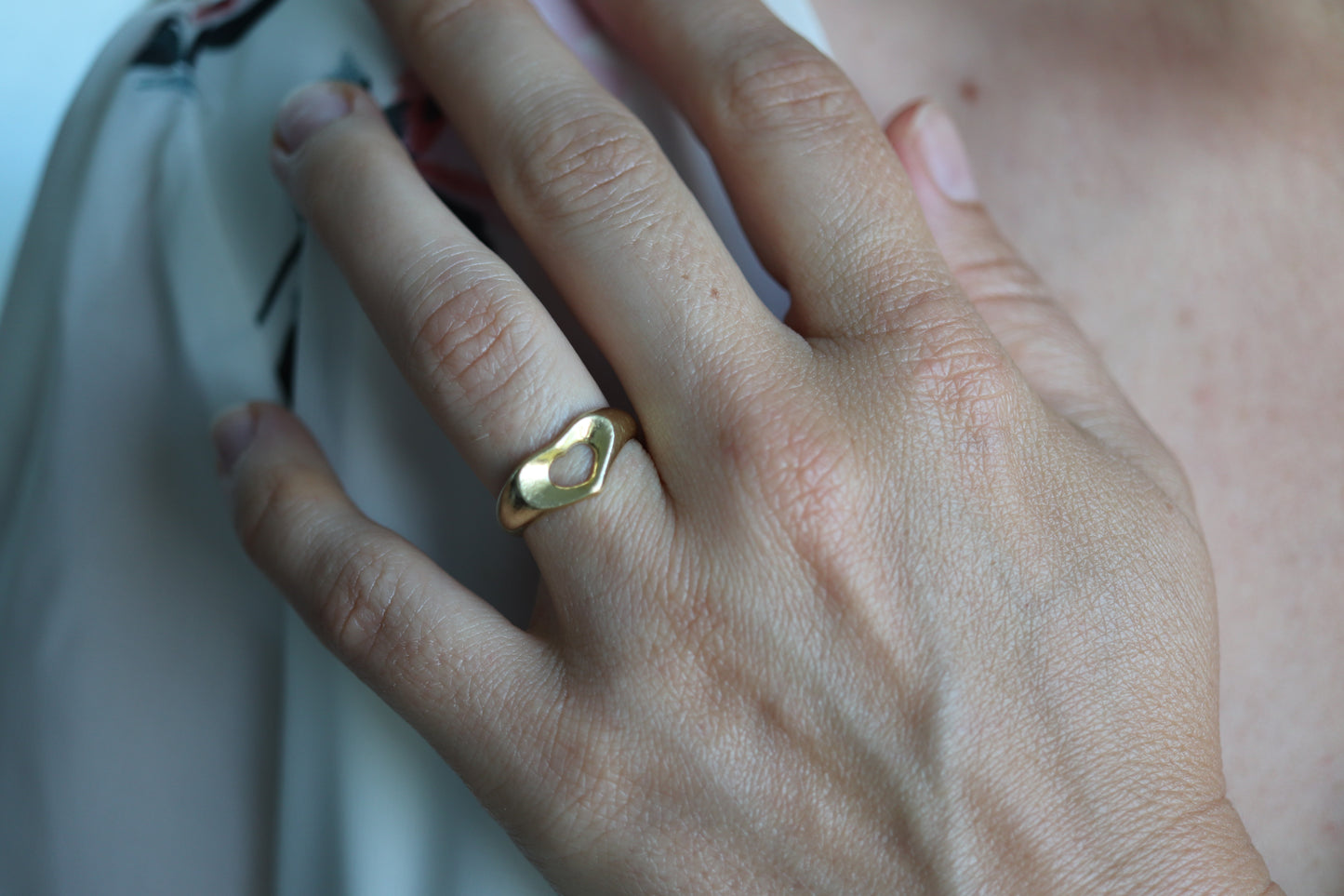 Vintage Tiffany and Co. Ring. Authentic Tiffany 18k Heart Band. Open Heart Elsa Peretti Ring.