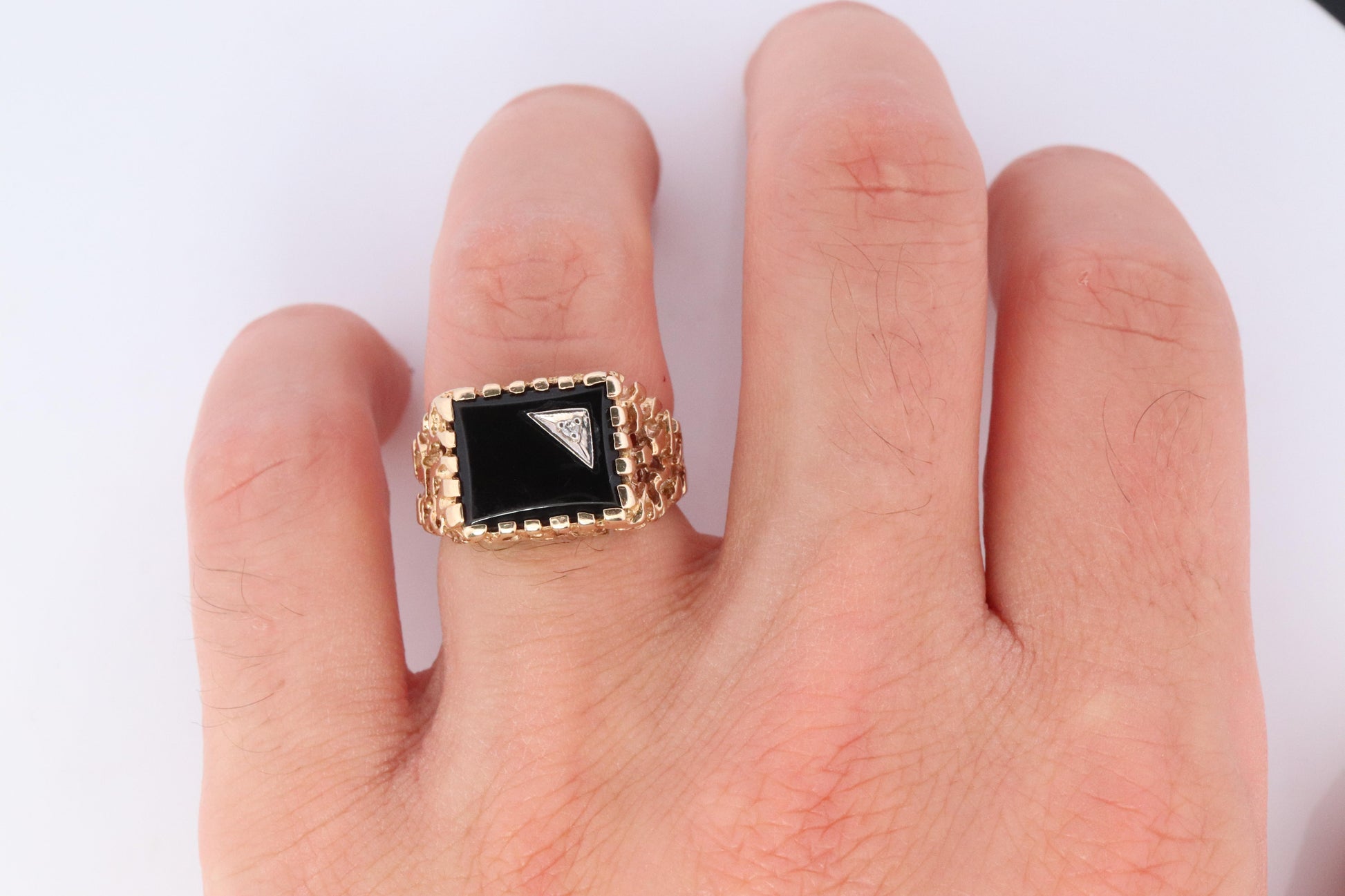 10k Gold ONYX ring. 10k YG Nugget Onxy and Diamond Signet Ring.