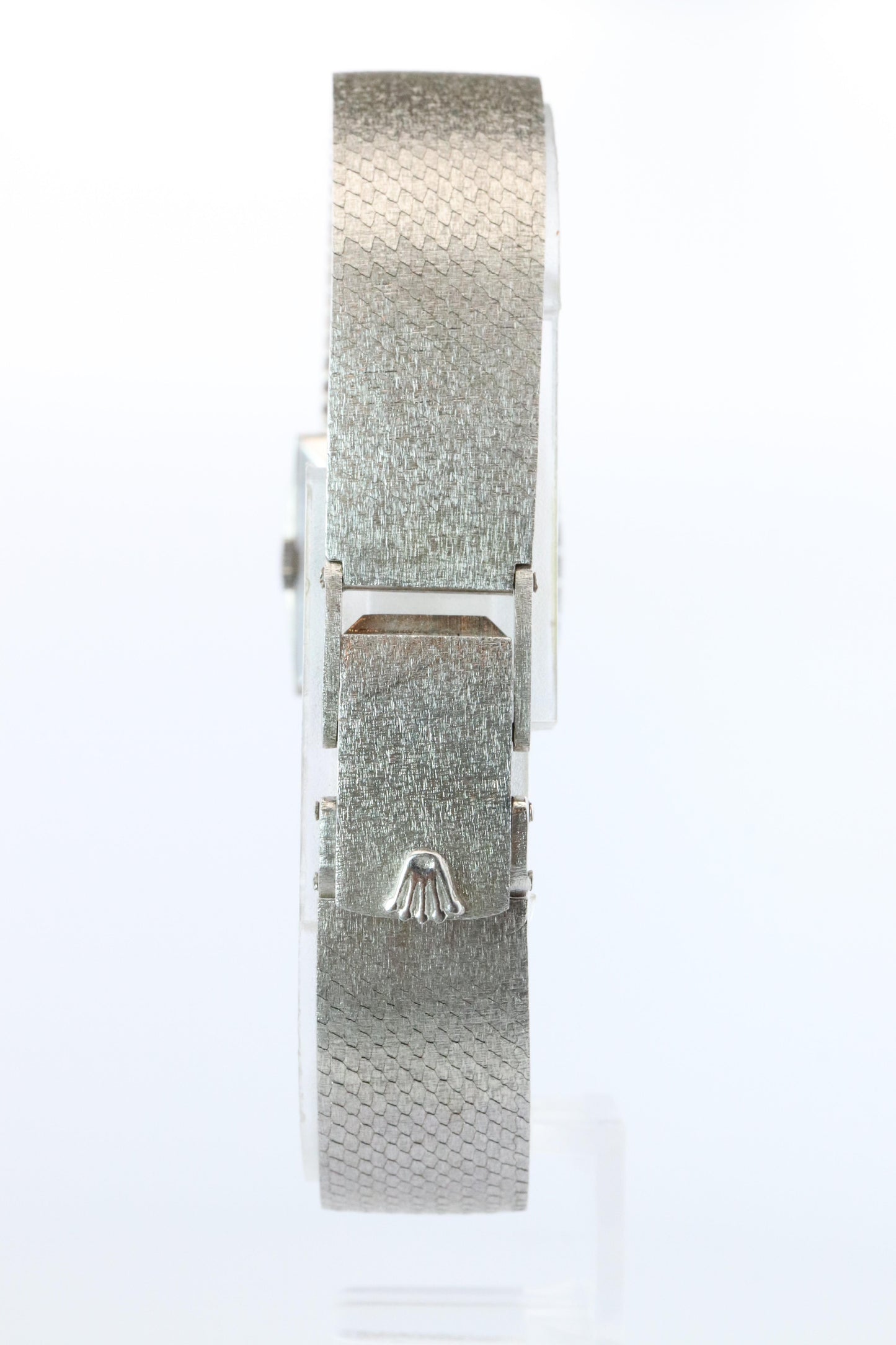 Genuine Rolex Watch. Diamond Bezel 1971 Ladies Manual ROLEX 2611 Precision
