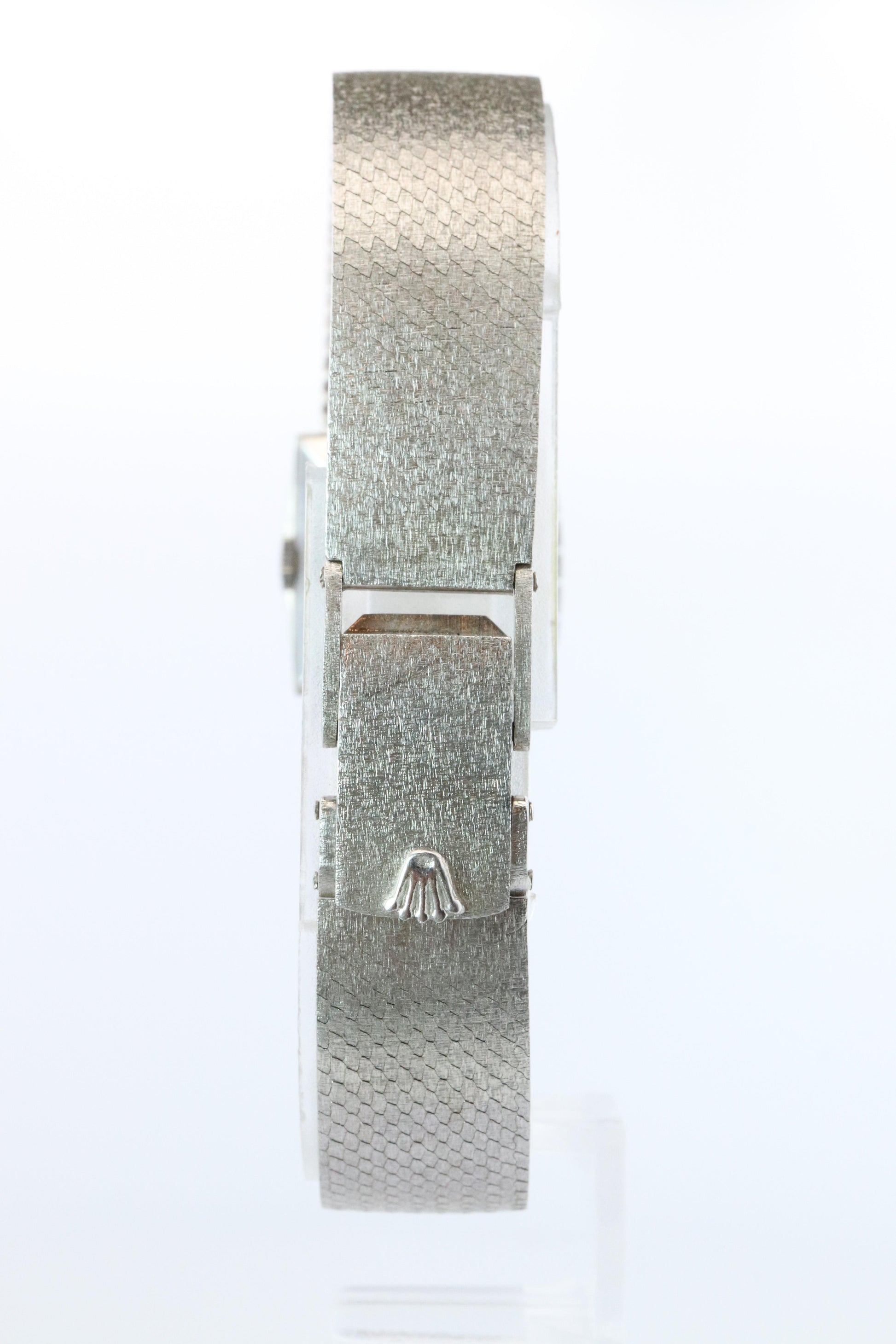 Genuine Rolex Watch. Diamond Bezel 1971 Ladies Manual ROLEX 2611 Precision