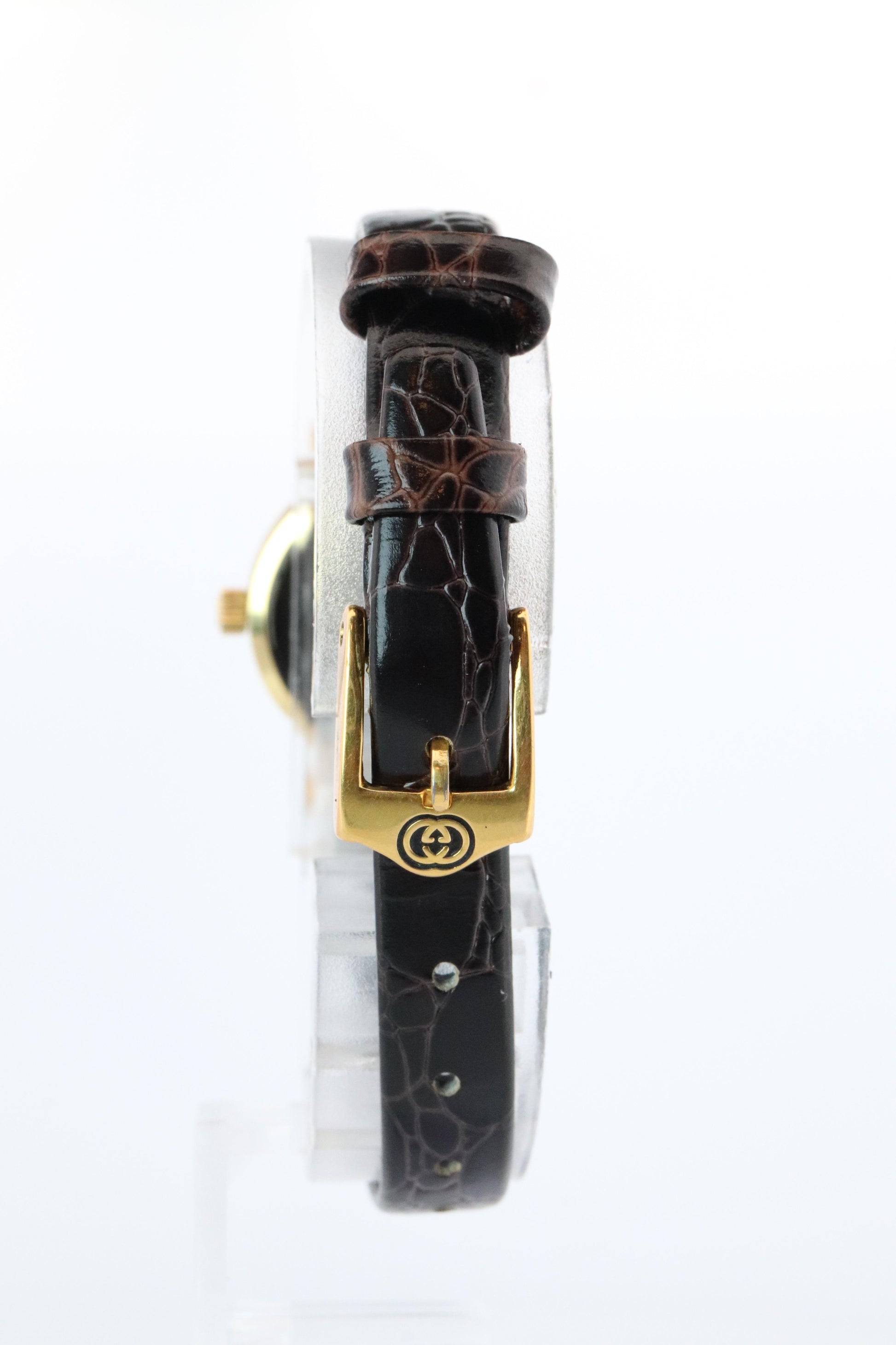 Vintage GUCCI Shelly Line Leather Watch Timepiece. 2000L Gucci Lane Black