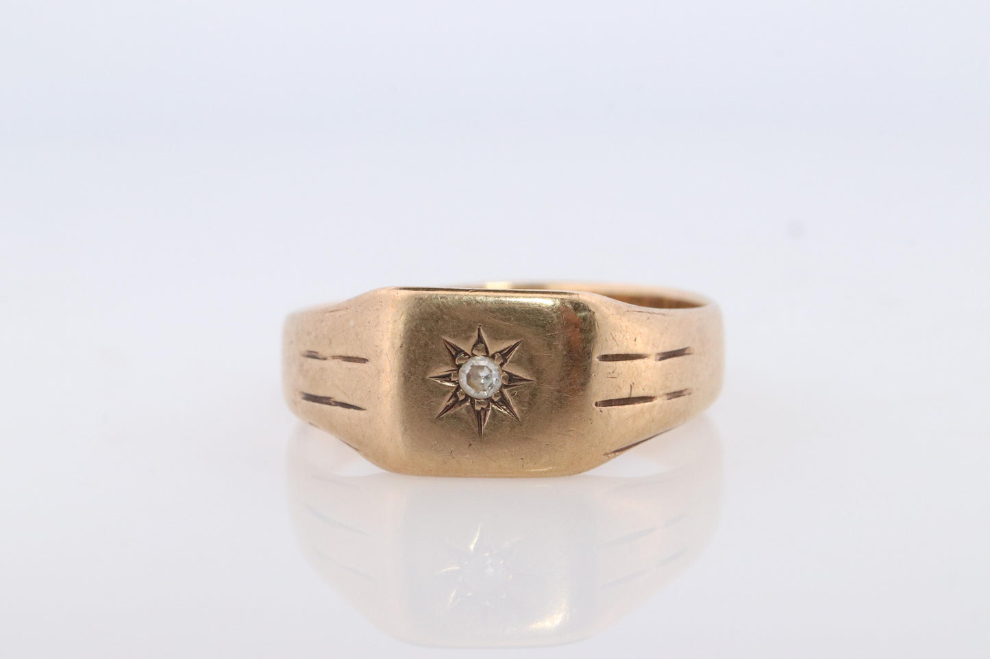 9k Genuine Diamond Solitaire Ring. 9k Star Gypsy set LW&G London
