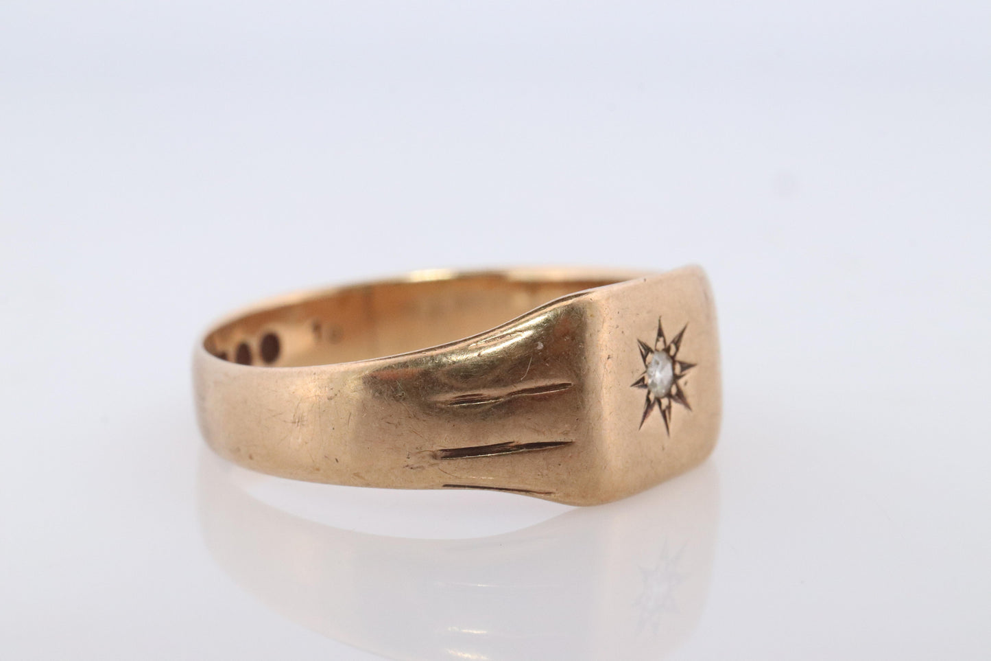 9k Genuine Diamond Solitaire Ring. 9k Star Gypsy set LW&G London