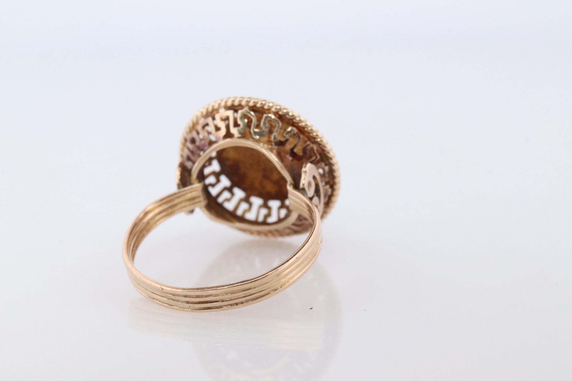 14k Greek Soldier Ladies ring. 14k Gold Filigree Centurion face Signet Ring