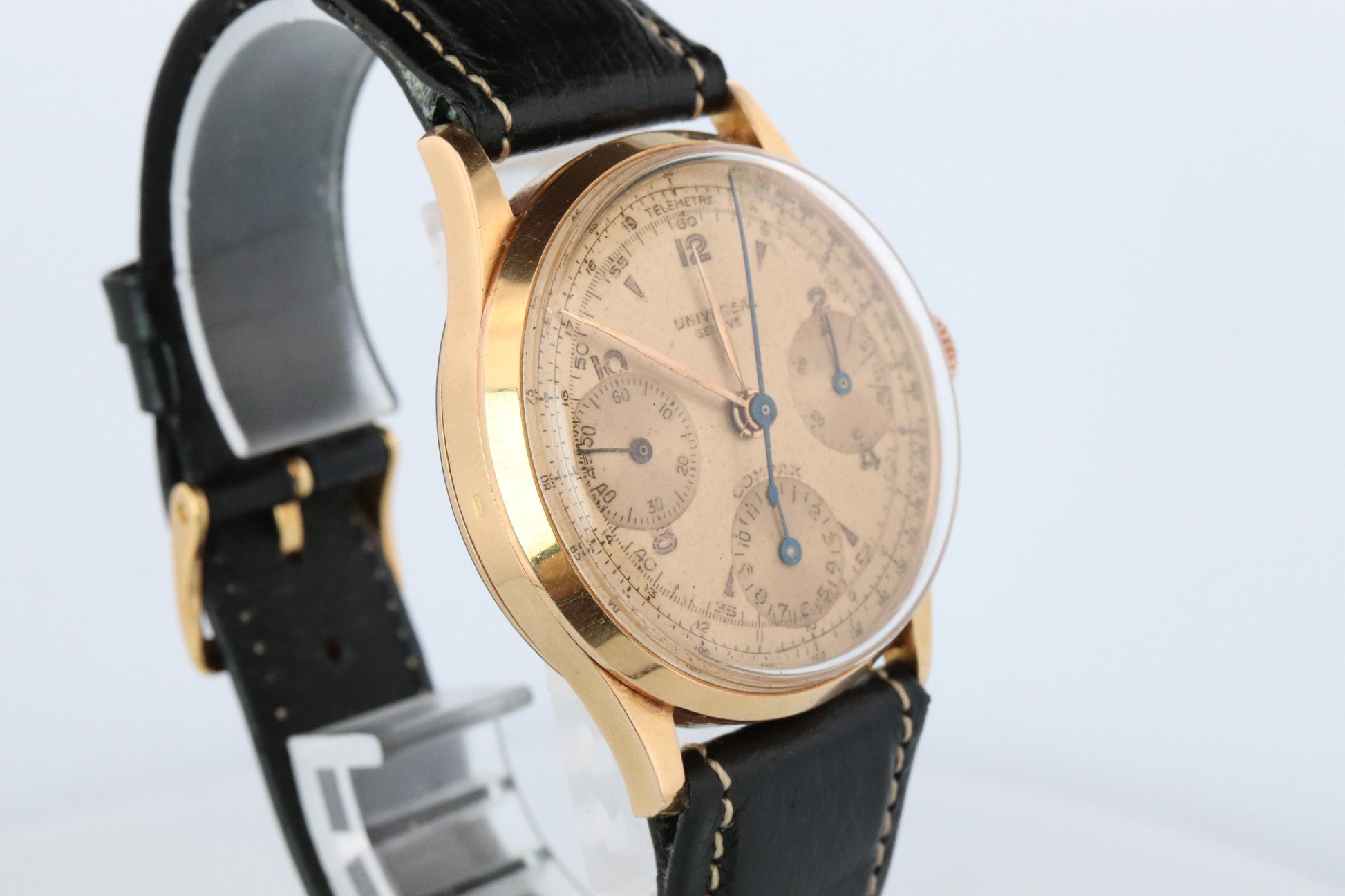 Universal Geneve 12494 Compax. 18k YG Universal Chrono Mechanical Vintage Watch.