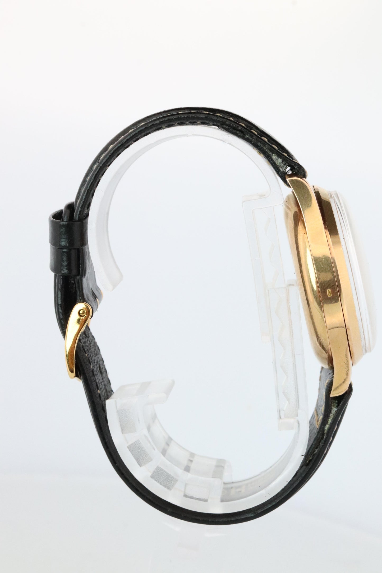 Universal Geneve 12494 Compax. 18k YG Universal Chrono Mechanical Vintage Watch.