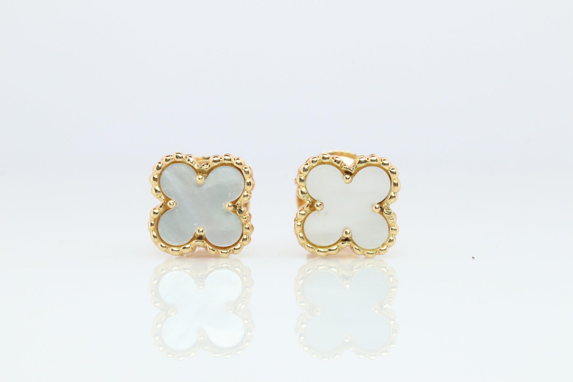 Van Cleef Arpels Sweet Alhambra Earrings Genuine VCA 18k YG Vintage Shell Studs