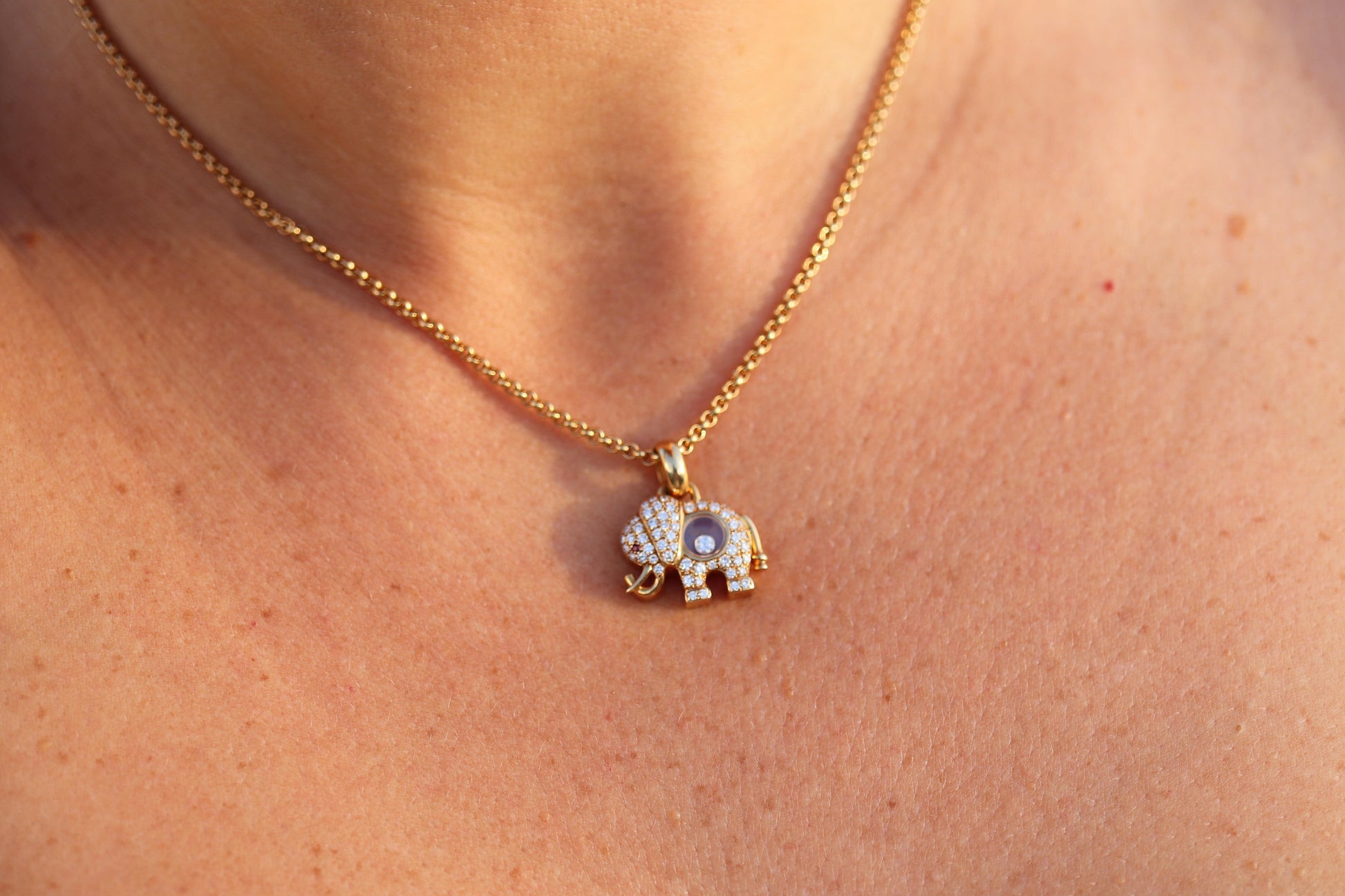 18k Chopard Happy Diamond Elephant Pendant. So Happy Chopard Necklace