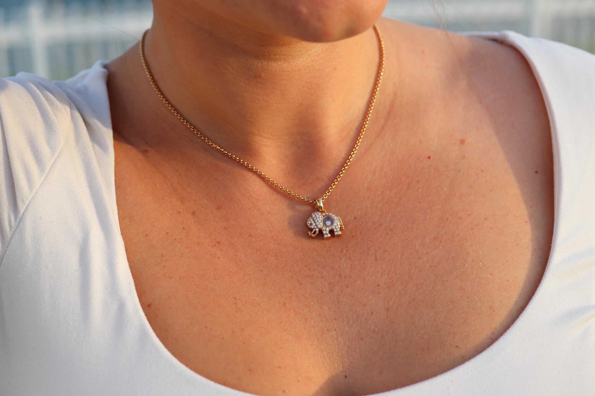 18k Chopard Happy Diamond Elephant Pendant. So Happy Chopard Necklace