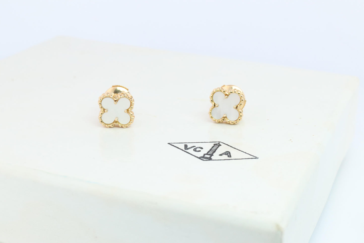 Van Cleef Arpels Sweet Alhambra Earrings Genuine VCA 18k YG Vintage Shell Studs