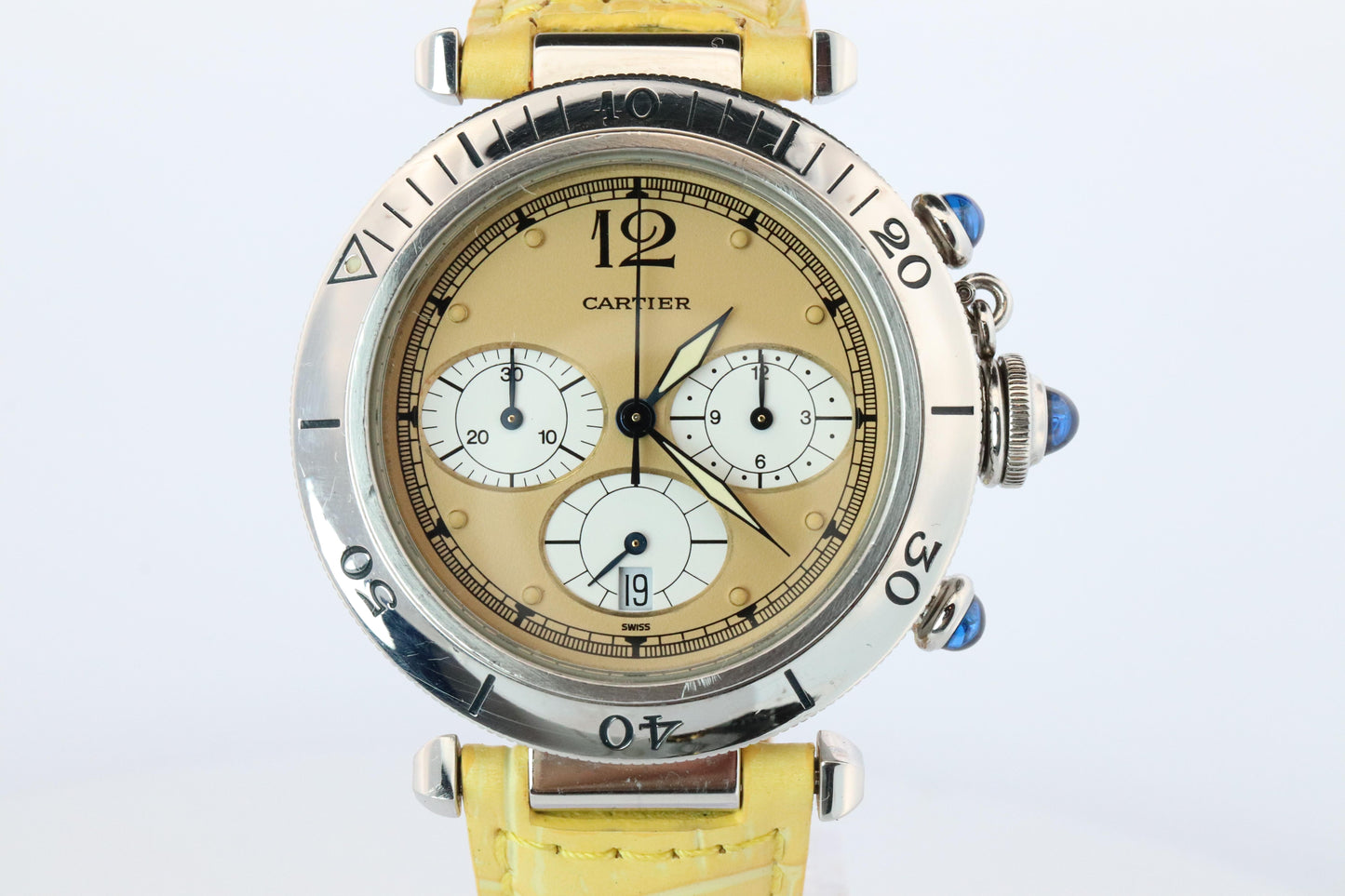 Vintage Cartier PASHA 38mm Chronograph. Rare Yellow Dial W3100355.