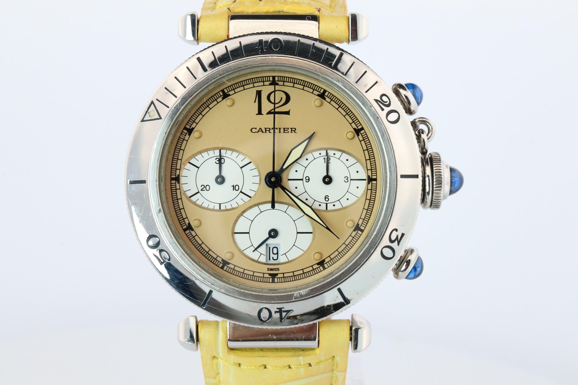 Vintage Cartier PASHA 38mm Chronograph. Rare Yellow Dial W3100355.