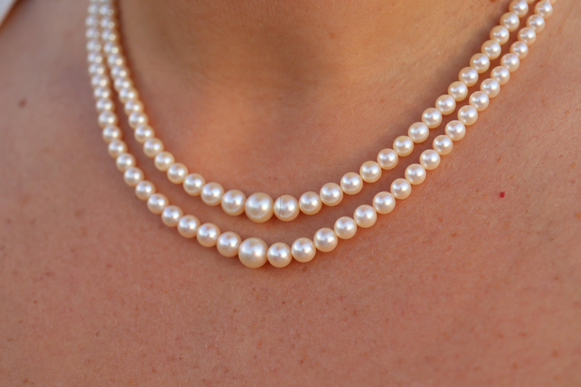 Mikimoto Necklace. Vintage 18k Gold Mikimoto Pearl Double Strand Necklace.