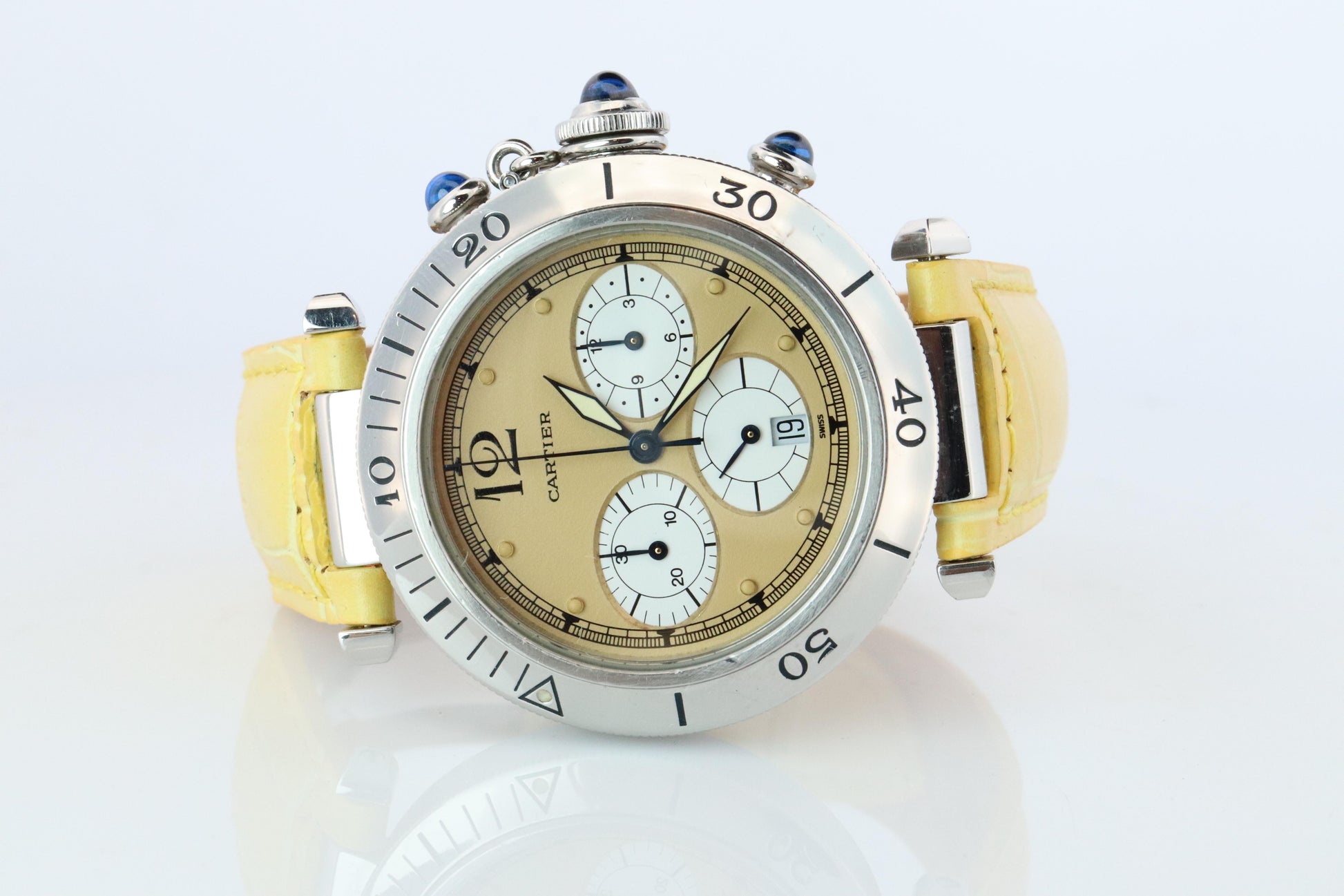 Vintage Cartier PASHA 38mm Chronograph. Rare Yellow Dial W3100355.