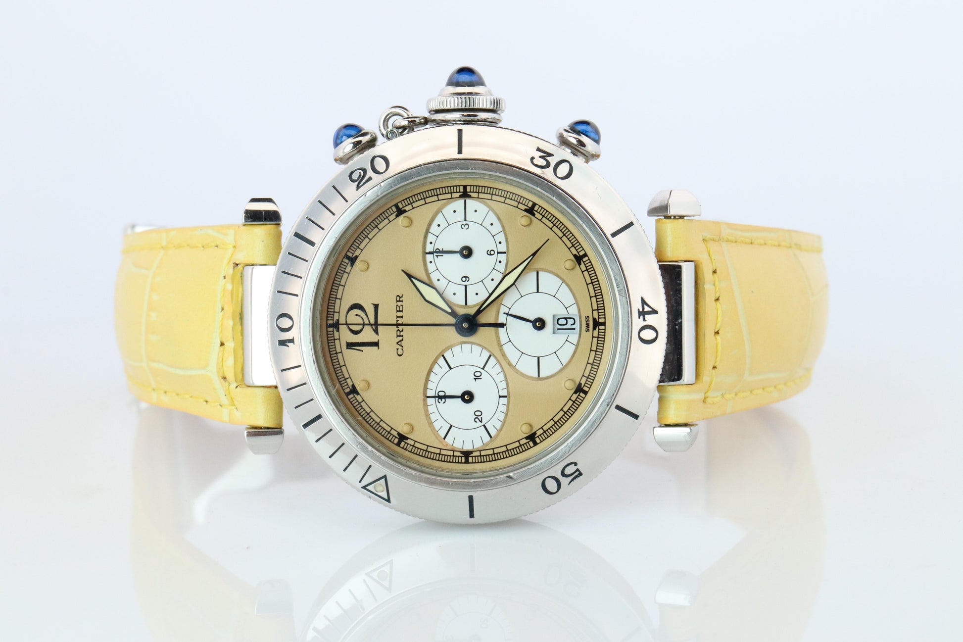 Vintage Cartier PASHA 38mm Chronograph. Rare Yellow Dial W3100355.