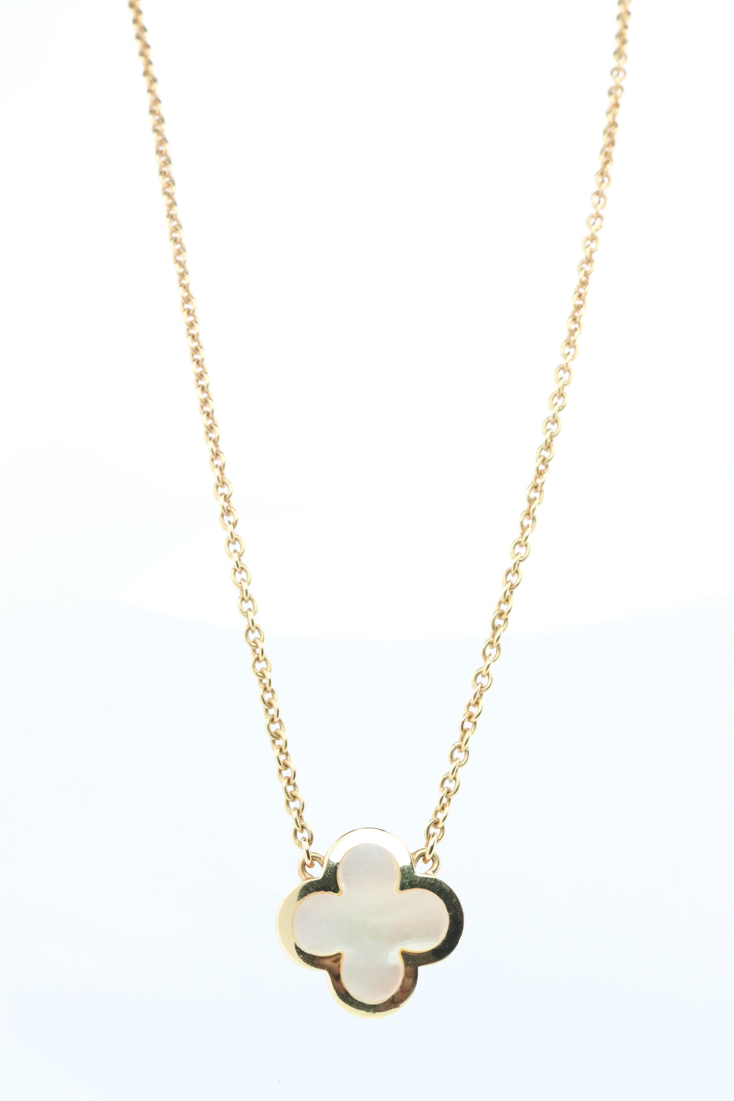 Van Cleef Arpels Pure Alhambra Necklace Genuine VCA 18k YG Vintage Shell Pendant