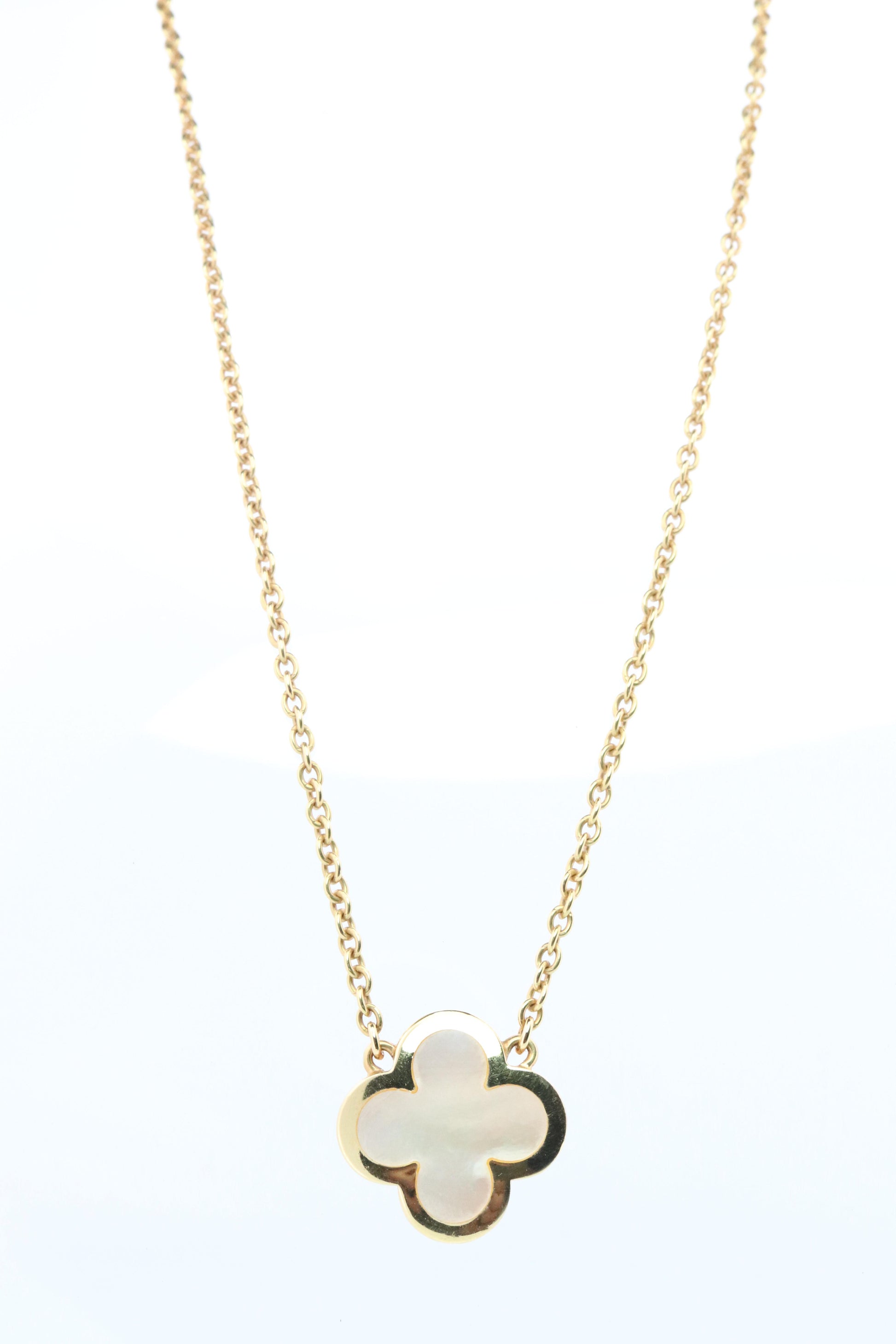 Van Cleef Arpels Pure Alhambra Necklace Genuine VCA 18k YG Vintage Shell Pendant