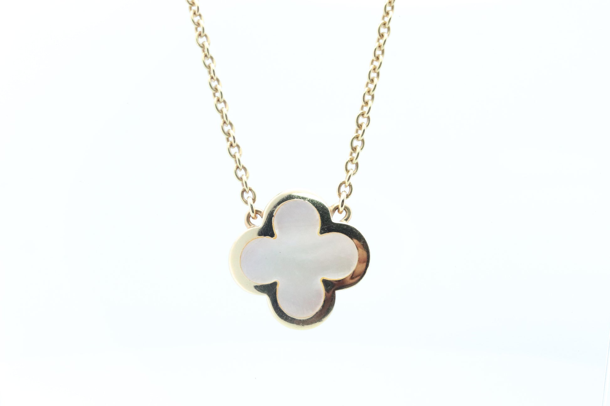 Van Cleef Arpels Pure Alhambra Necklace Genuine VCA 18k YG Vintage Shell Pendant