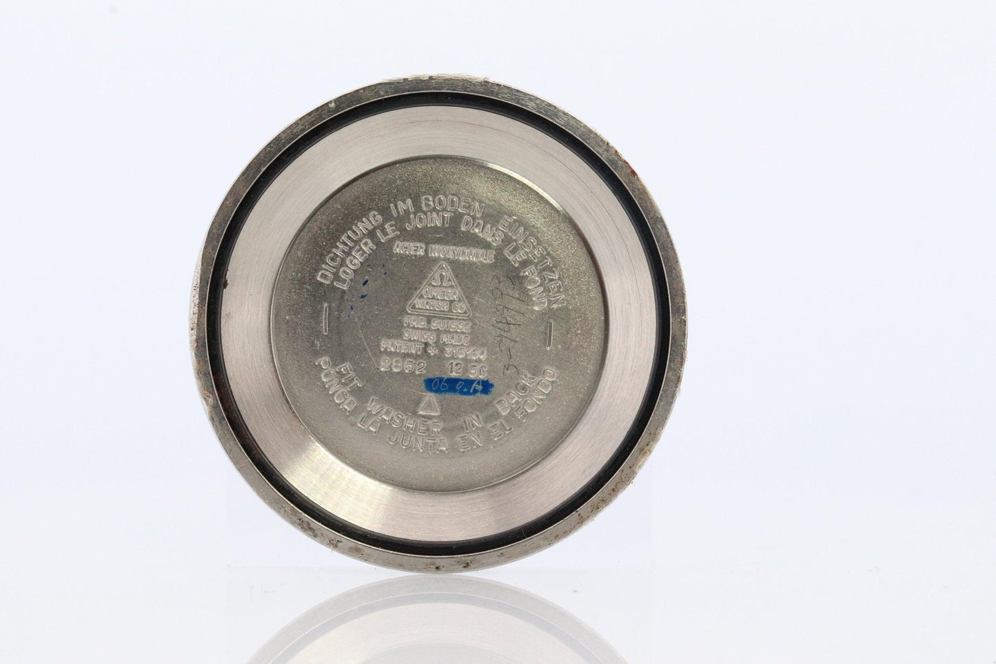 Omega Constellation Pie Pan Watch. Authentic Mens Omega Automatic 5852