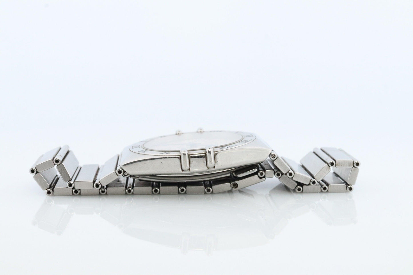 Omega Watch. Authentic Mens Omega Constellation Day Date Wristwatch.