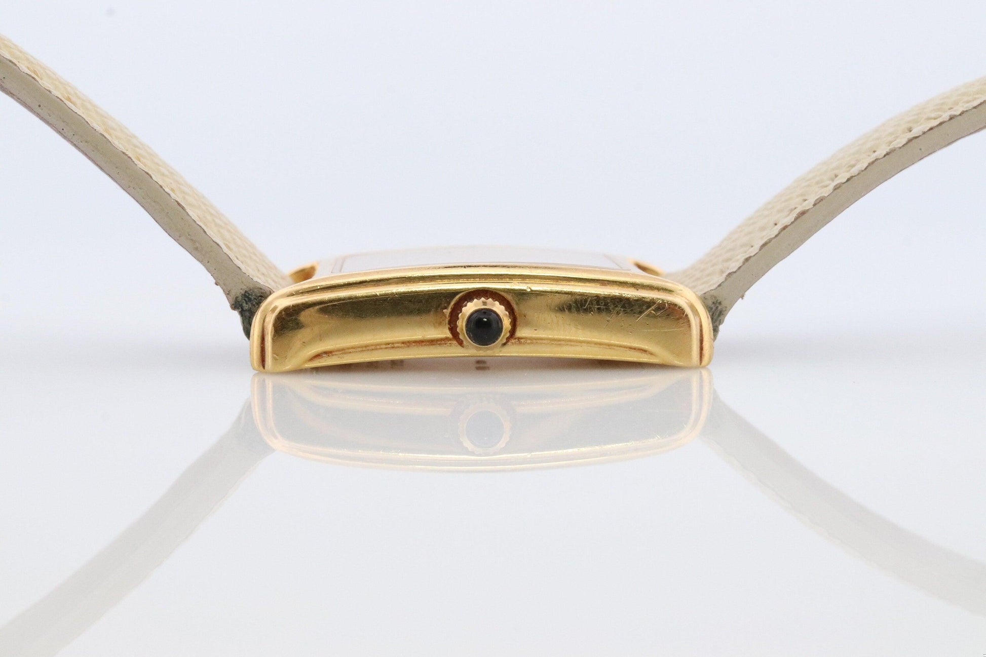 Tiffany Watch. 18k Yellow Gold Tiffany and Co Tank Watch. Ladies L 0430 750 Gold