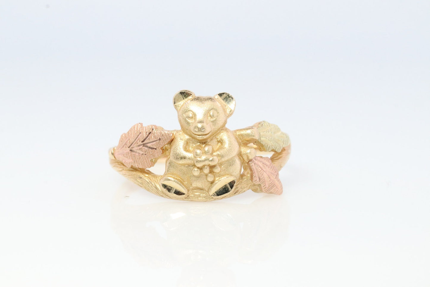 Black Hills Gold Ring. 10k Black Hills Gold Teddy Bear band. Plush toy Black Hills gold. st(62)