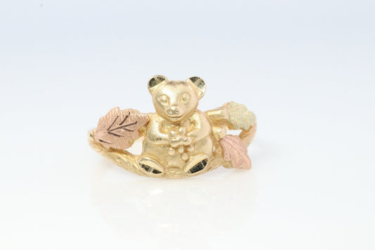 Black Hills Gold Ring. 10k Black Hills Gold Teddy Bear band. Plush toy Black Hills gold. st(62)