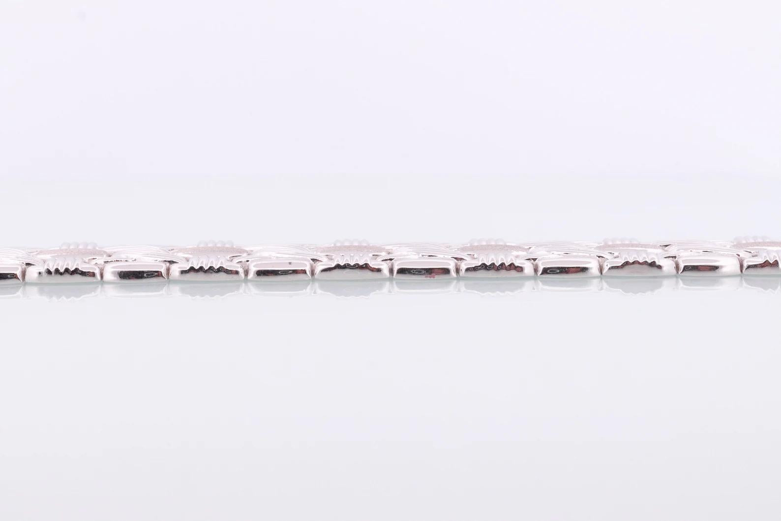 18k Woven Link Bracelet. 18k White Gold by RCI Braid Link bracelet. 23g 7.25in