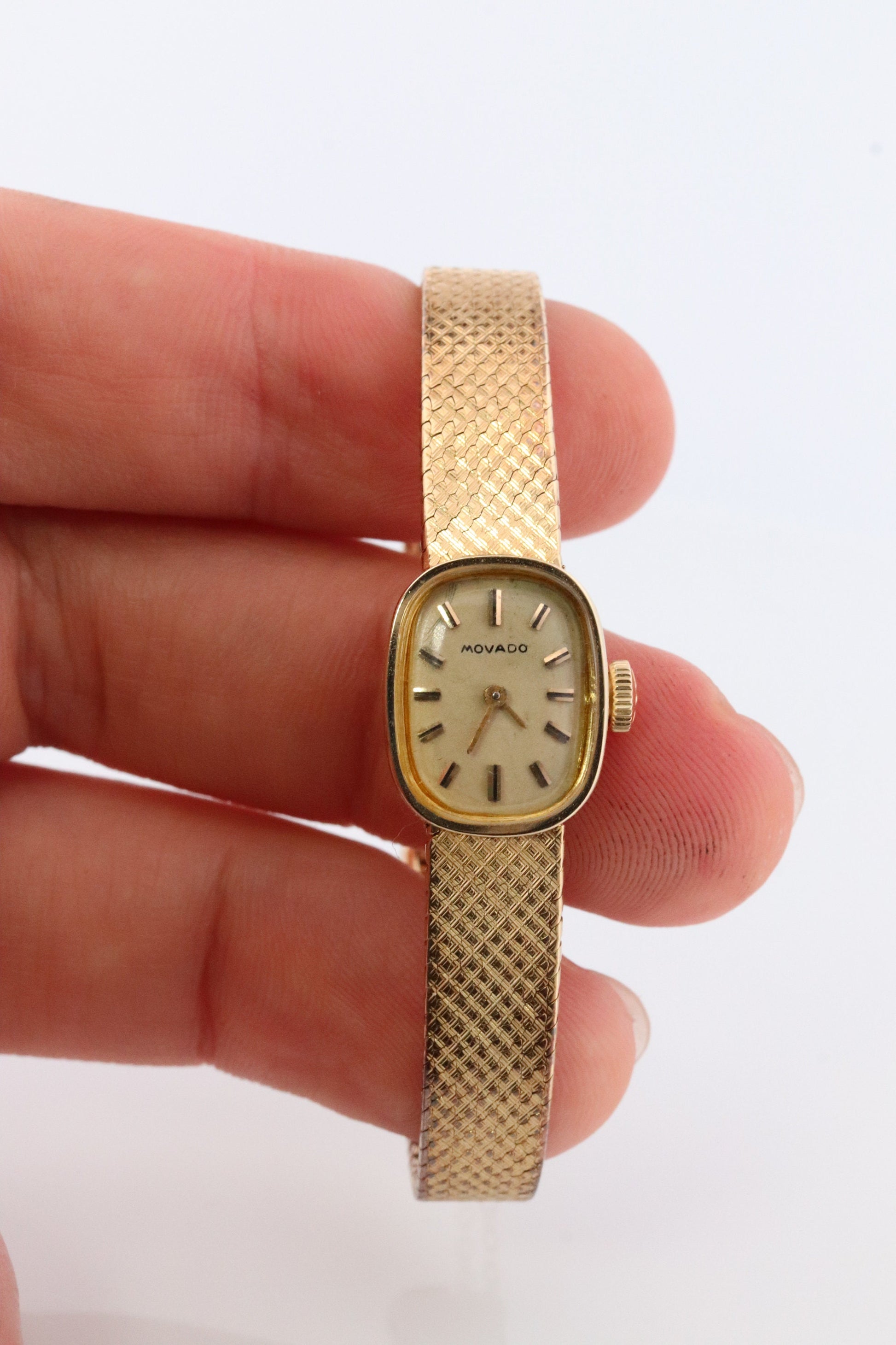 14k MOVADO Mechanical Watch. Movado Vintage Ladies watch with 14k Gold Mesh Bracelet.