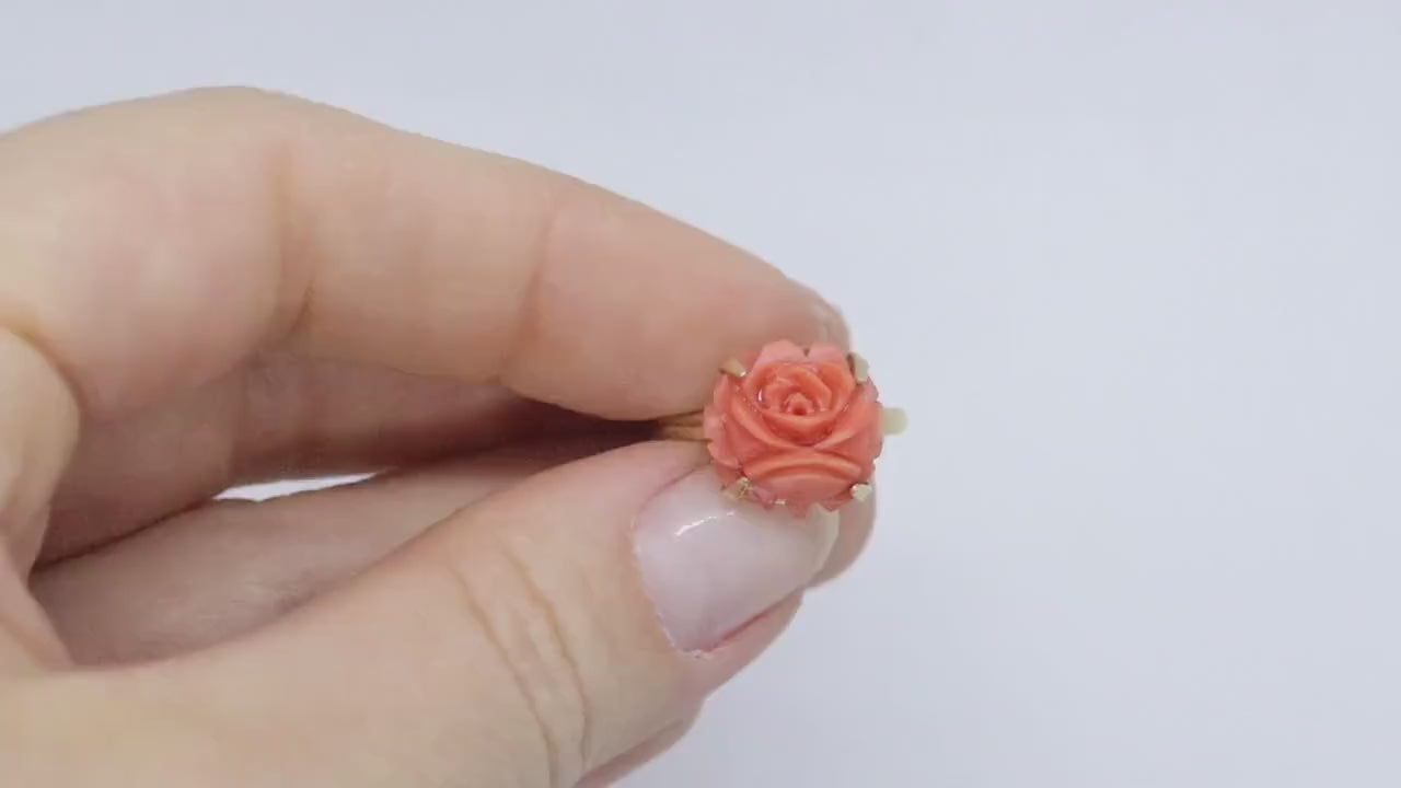 14k Coral Carved Pink Cabochon ring. 14k CARVED Rose flower Peach Coral solitaire.