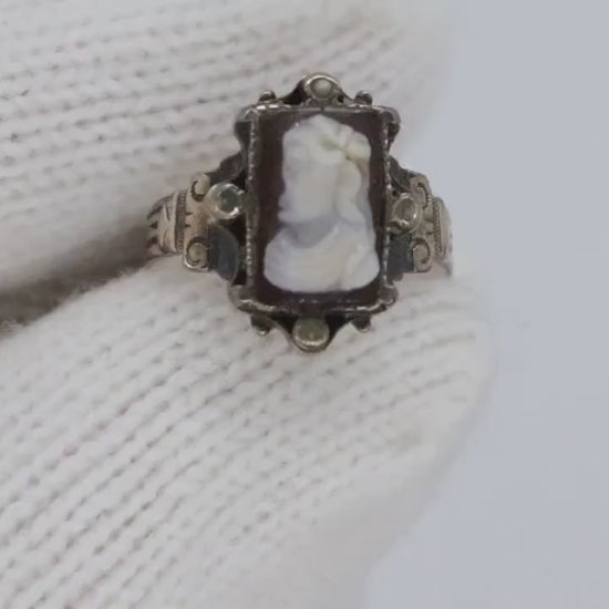 Victorian Cameo carved shell 10k signet ring. Antique 10k Rose gold Signet ring (st57)