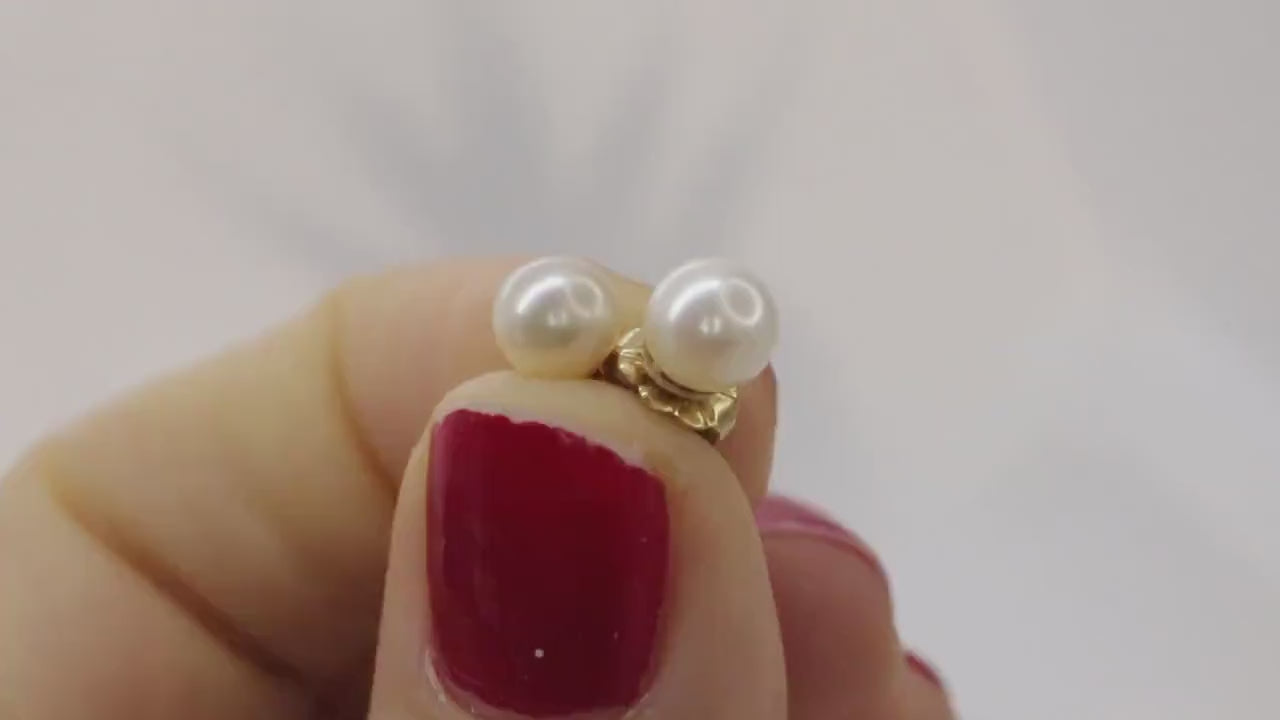 14k Pearl Stud earrings