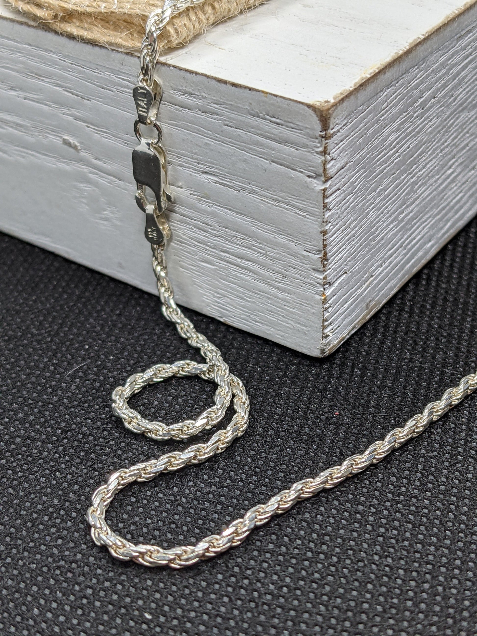 Necklace. Vintage Sterling Silver 925 Rope Chain Necklace 2mm and 16in length