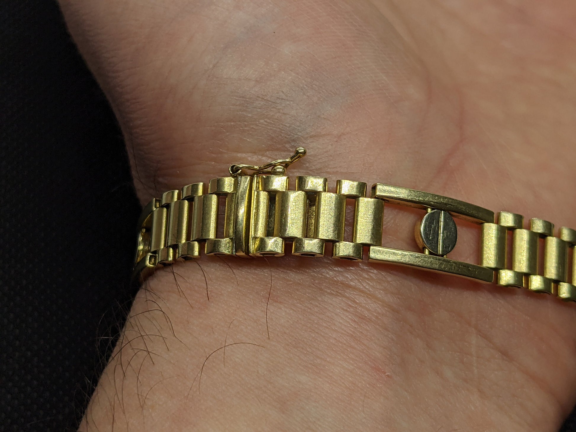 14k Panther Link chain bracelet. 20 grams