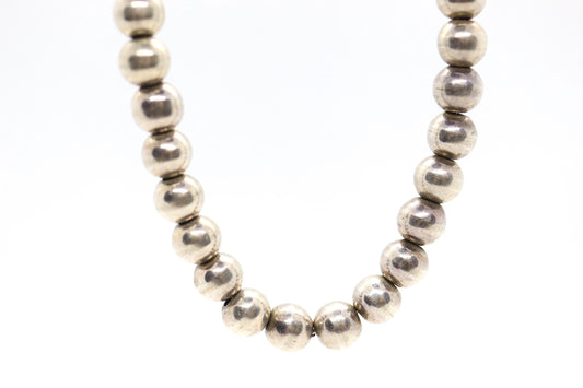 Sterling Silver 925 Bead Necklace. Heavy 8mm beads and 18in length