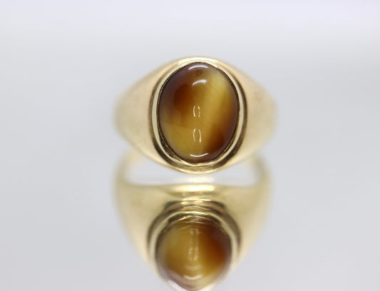 10k Tiger Eye Oval Cabochon ring. PSco Plainville Stock Tiger's Eye solitaire ring.