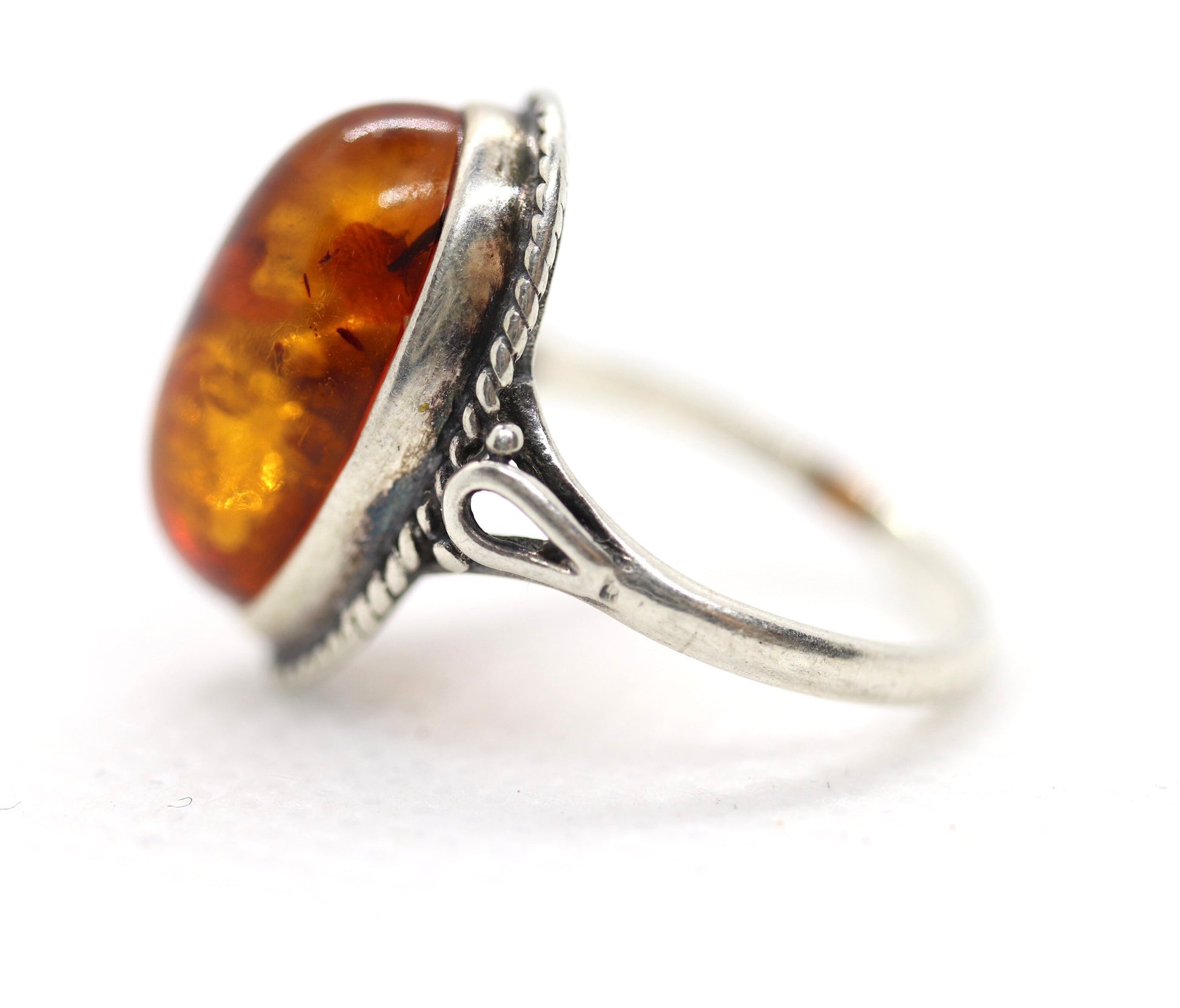 Vintage Honey Amber Cabochon 925 Sterling Silver Ring. Women sz 6.5