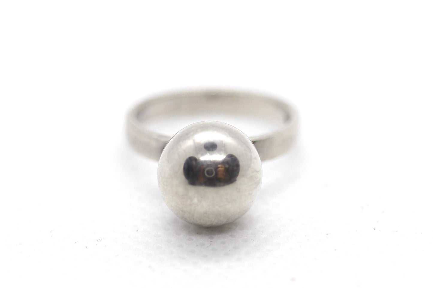 Vintage 925 Sterling Silver Ball / Hemisphere Design Ring. Women Size 6