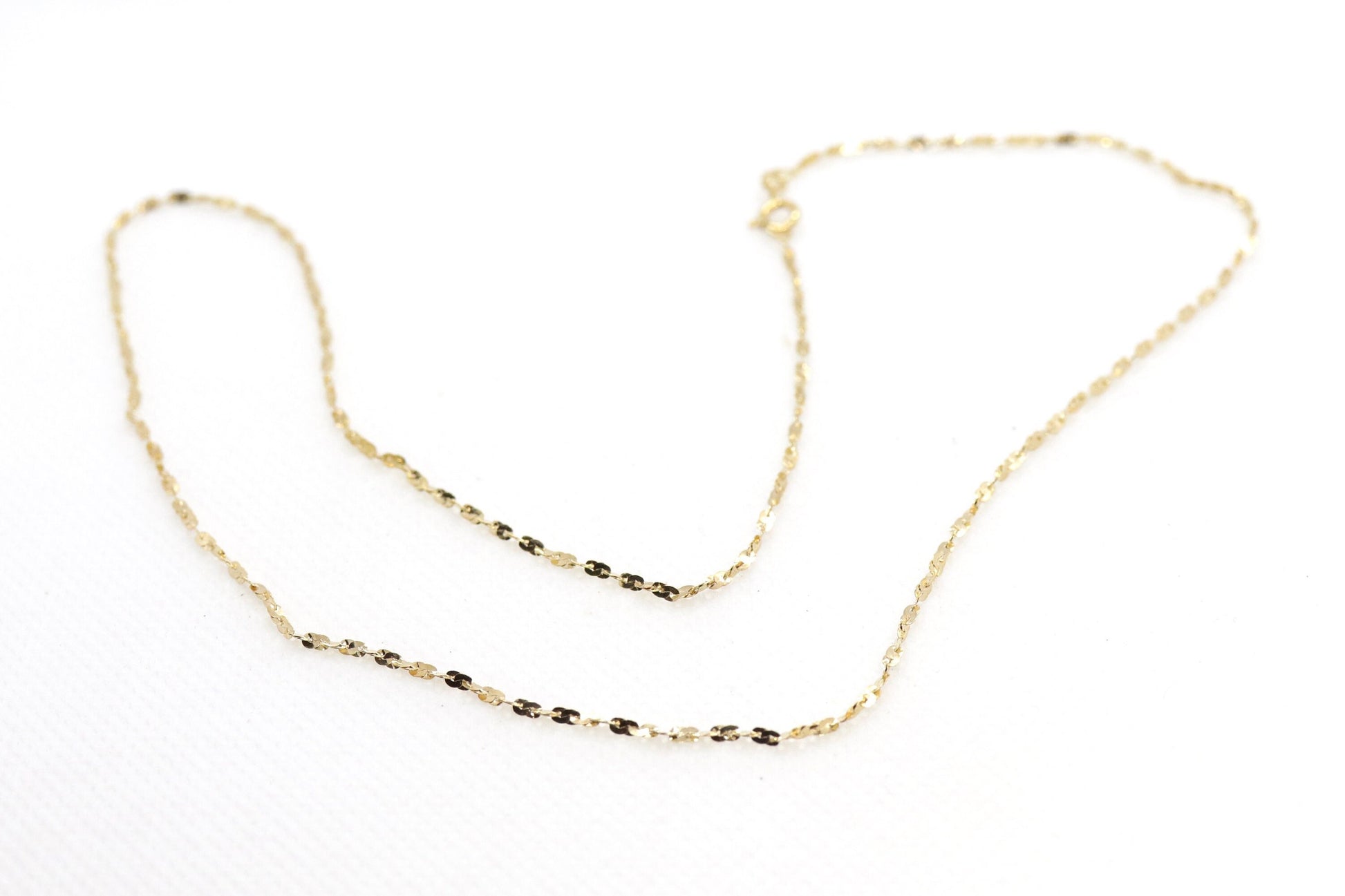 14k Necklace Speciality Chain Made in Italy. 16in