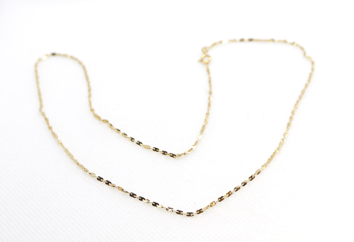 14k Necklace Speciality Chain Made in Italy. 16in