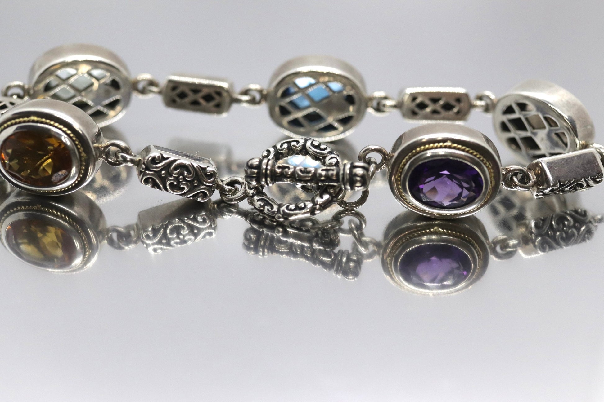 EFFY BH Bracelet. 18k Sterling Silver MULTI-Gemstone Byzantine Bracelet. (466)