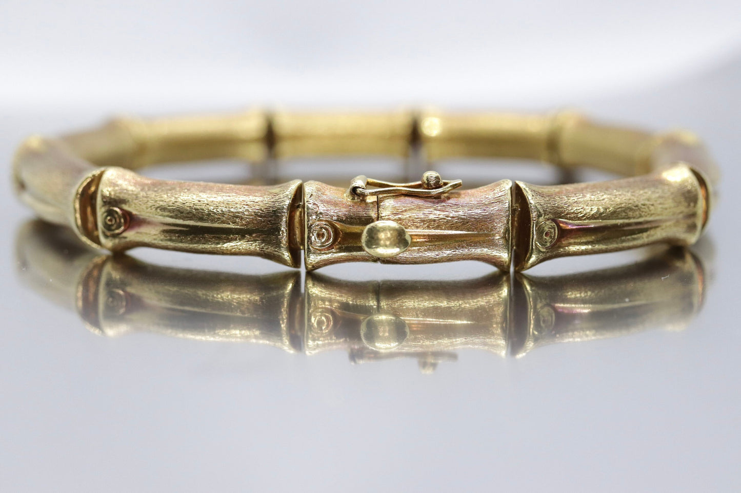 18k Bamboo bracelet. High Detailed Bamboo articulated link bracelet. 8.25" and 25.4grams.