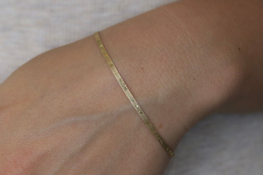 Mom bracelet 14k Herringbone Bracelet. #1 MOM with hearts. Best Gift for Mom. Yellow Gold with engraved letters. Reversible